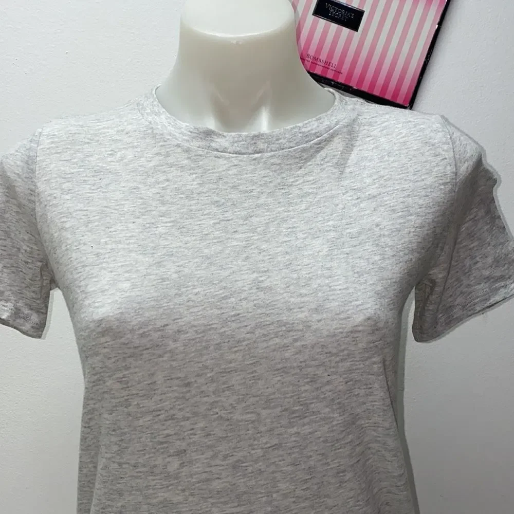 🔥VICTORIA SECRET Pink T-SHIRT SZ XS NEW